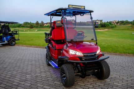 Гольф-кар пассажирский TRAVELPARK 2+2 (4-х местный) КРАСНЫЙ